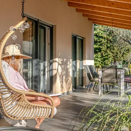 Gorgeous In With Wifi Holiday home *
